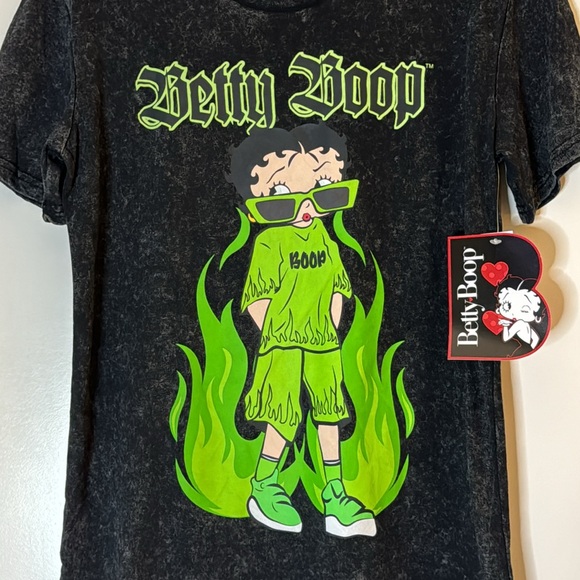 Betty Boop Acid Wash‎ Graphic Tee XS NWT Womens Retro Y2K Goth Streetwear Shirt - Picture 3 of 12
